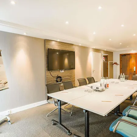 Mercure Lille En Baroeul Hotel 4*