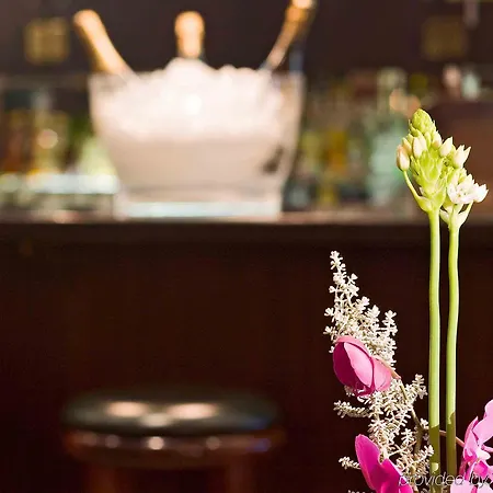 Mercure Lille En Baroeul 马尔康巴勒尔
